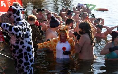 Zabawa na Bagrach: przed rokiem zalew pokrywał lód, a teraz... - zdjęcie 14