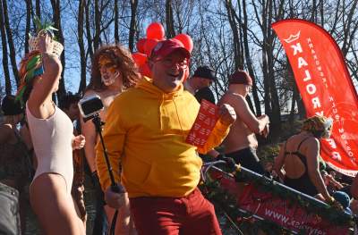 Zabawa na Bagrach: przed rokiem zalew pokrywał lód, a teraz... - zdjęcie 24