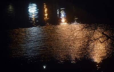 Światełko do nieba i serduszko z dronów pod Wawelem... - zdjęcie 7