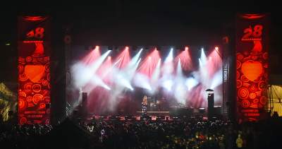 Światełko do nieba i serduszko z dronów pod Wawelem... - zdjęcie 38