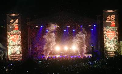 Światełko do nieba i serduszko z dronów pod Wawelem... - zdjęcie 52