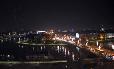 Światełko do nieba i serduszko z dronów pod Wawelem... - zdjęcie 18