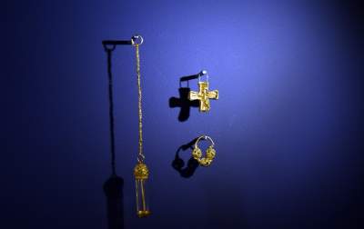 Po raz pierwszy na Wawelu: unikatowe skarby epoki Piastów - zdjęcie 3