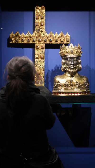 Po raz pierwszy na Wawelu: unikatowe skarby epoki Piastów - zdjęcie 33