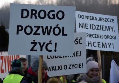 "Żółte kamizelki" blokowały zakopiankę koło Myślenic - zdjęcie 7