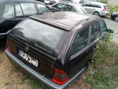 Znalezione na krakowskich ulicach, ktoś się po nie zgłosi? - zdjęcie 3