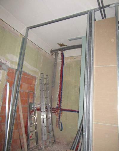 Barbarzyńca w pałacu: konserwator zabytków interweniuje - zdjęcie 3