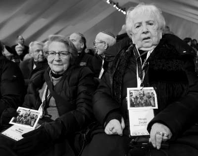 My z Auschwitz: fotoreportaż Marka Lasyka - zdjęcie 7