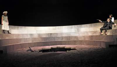 Premiera w Krakowie: rozpoznajecie o jaką szkolną lekturę chodzi? - zdjęcie 8