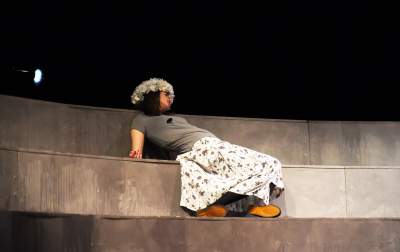 Premiera w Krakowie: rozpoznajecie o jaką szkolną lekturę chodzi? - zdjęcie 7