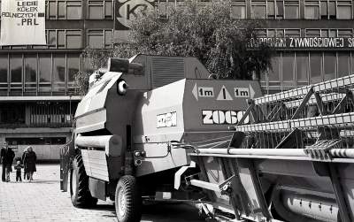 Nie tak dawno w Krakowie: pokaz mocy... kółek rolniczych - zdjęcie 3