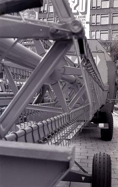 Nie tak dawno w Krakowie: pokaz mocy... kółek rolniczych - zdjęcie 5