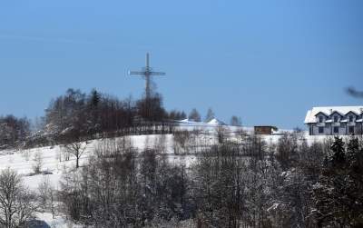 Postawili monumentalny krzyż w połowie drogi między Wawelem a Giewontem - zdjęcie 20