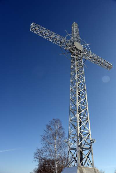 Postawili monumentalny krzyż w połowie drogi między Wawelem a Giewontem - zdjęcie 18