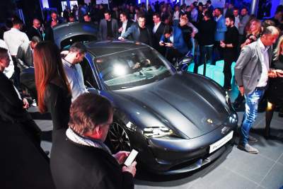 Byliśmy na krakowskiej premierze wyjątkowego auta - zdjęcie 12