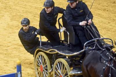 Szalone wyścigi w Tauron Arenie, co za widowisko! - zdjęcie 4