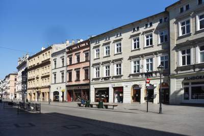Każde zdjęcie jest symboliczne, najsmutniejsza wiosna od lat fot. Marek Lasyk - zdjęcie 40