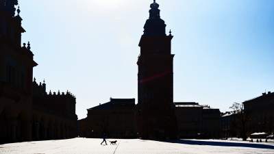 Każde zdjęcie jest symboliczne, najsmutniejsza wiosna od lat fot. Marek Lasyk - zdjęcie 33