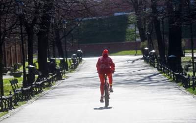 Każde zdjęcie jest symboliczne, najsmutniejsza wiosna od lat fot. Marek Lasyk - zdjęcie 3