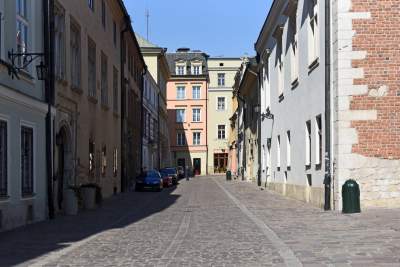 Każde zdjęcie jest symboliczne, najsmutniejsza wiosna od lat fot. Marek Lasyk - zdjęcie 15