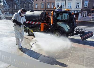 Tej pracy nie da się wykonać zdalnie, robią to dla nas - zdjęcie 12