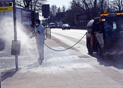 Tej pracy nie da się wykonać zdalnie, robią to dla nas - zdjęcie 11