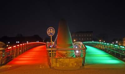 Kraków w kolorach włoskiej flagi, gest solidarności - zdjęcie 15