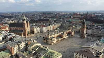 Pół tysiąca mundurowych z powietrza i lądu kontroluje Kraków - zdjęcie 6