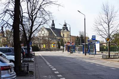 Opustoszały Salwator bez odpustu Emaus... - zdjęcie 2