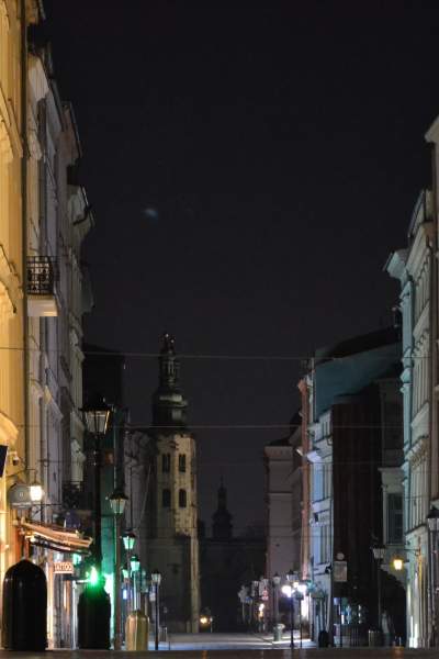 Ciemności kryją Kraków, pierwsza noc bez oświetlenia - zdjęcie 4