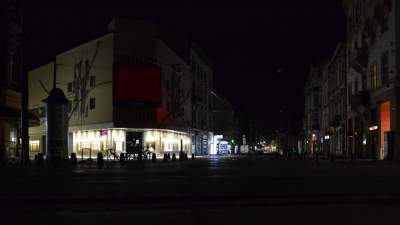 Ciemności kryją Kraków, pierwsza noc bez oświetlenia - zdjęcie 13