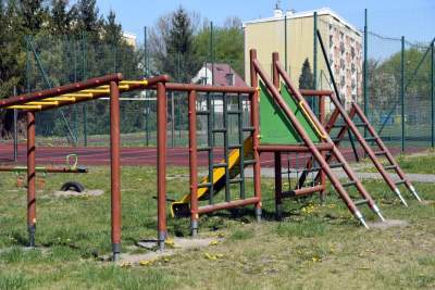 Bezpieczny plac zabaw na Dąbiu, budżet obywatelski ma sens - zdjęcie 8