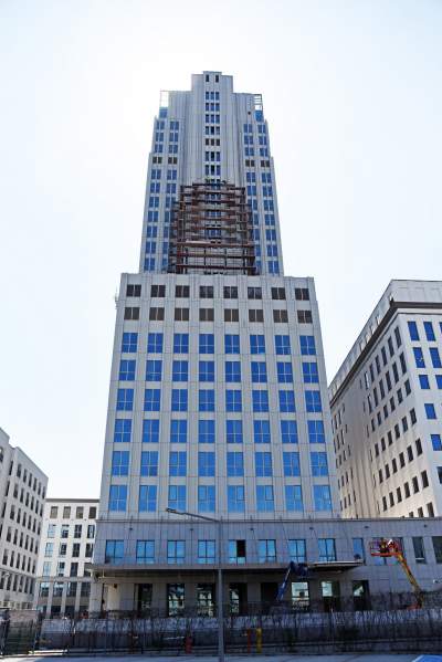 To już nie Szkieletor! Unity Tower prawie gotowa - zdjęcie 15