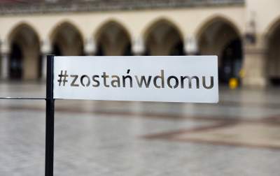 Już nie tak pusty Rynek, policja czekała na demonstrantów? - zdjęcie 24