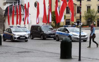 Już nie tak pusty Rynek, policja czekała na demonstrantów? - zdjęcie 5