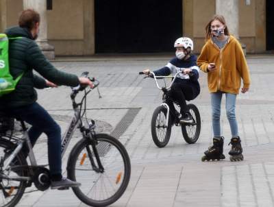 Już nie tak pusty Rynek, policja czekała na demonstrantów? - zdjęcie 9