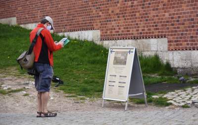Częściowy koniec kwarantanny na Wawelu, dziedzińce otwarte - zdjęcie 18
