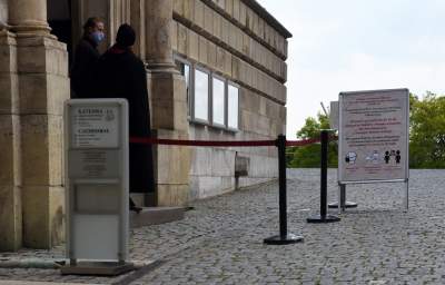 Częściowy koniec kwarantanny na Wawelu, dziedzińce otwarte - zdjęcie 21