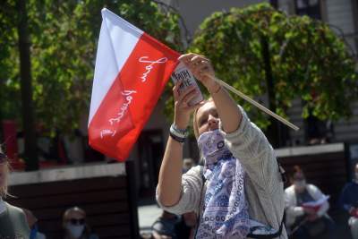 Politycy, gołębie i "Barka", tak świętowano setne urodziny Karola Wojtyły - zdjęcie 10