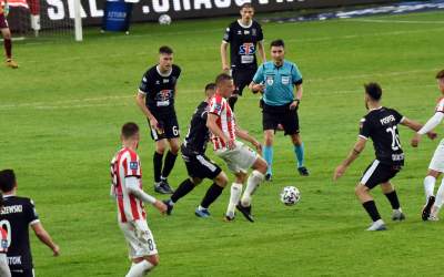 Smutny powrót piłkarzy na stadion przy Kałuży... - zdjęcie 17