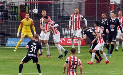 Smutny powrót piłkarzy na stadion przy Kałuży... - zdjęcie 20