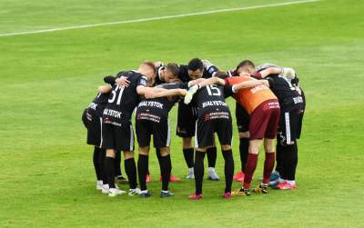 Smutny powrót piłkarzy na stadion przy Kałuży... - zdjęcie 7