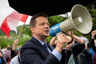 Tłumy na spotkaniach z Trzaskowskim w Małopolsce. Wołają "mamy dość" - zdjęcie 7