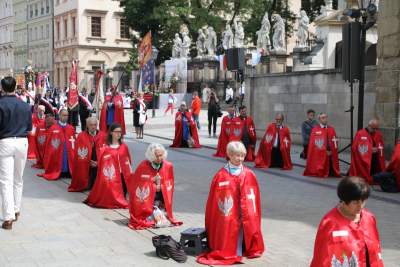 Największe zgromadzenie w czasie pandemii, Boże Ciało w Krakowie (2020) - zdjęcie 4