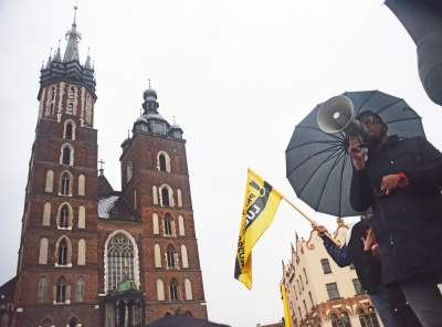 Wiec Andrzeja Dudy zgromadził ok. 1,5 tysiąca osób. Fot. Marek Lasyk - zdjęcie 6