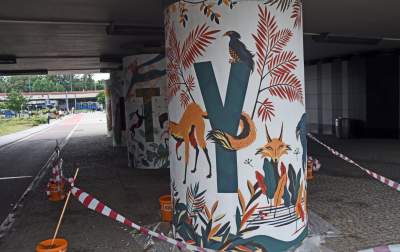 Nowy mural na rondzie Mogilskim, fot. Marek Lasyk - zdjęcie 7