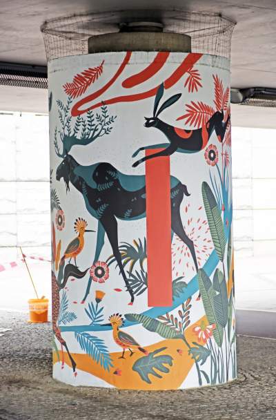 Nowy mural na rondzie Mogilskim, fot. Marek Lasyk - zdjęcie 15