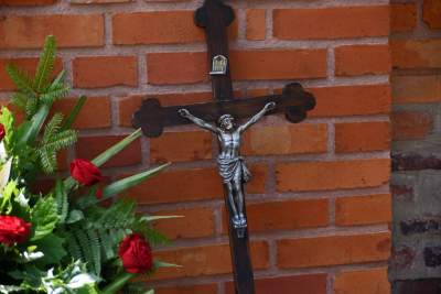 Pogrzeb profesora Ziejki. Nie wszyscy mogli wziąć udział w pożegnaniu... - zdjęcie 2