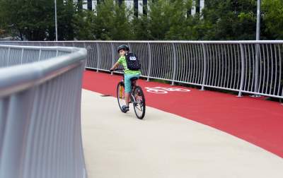 Wielkie otwarcie super kładki. Ależ mieli radochę! - zdjęcie 23