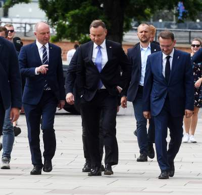 Andrzej Duda na Wawelu:  "stan epidemii jest taki, jak wszyscy widzą" - zdjęcie 1